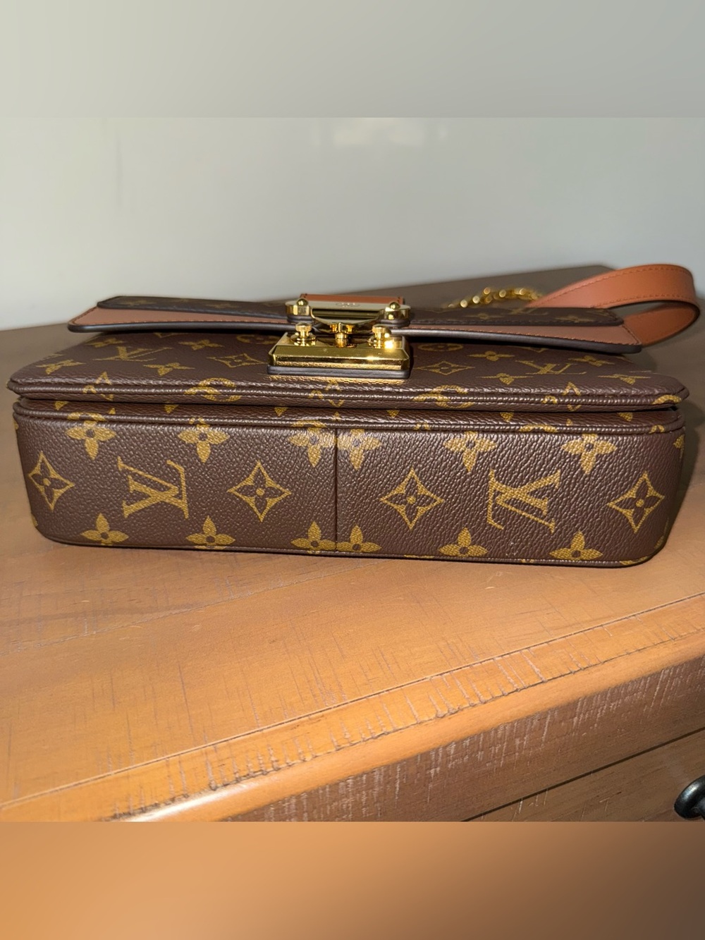 Louis Vuitton (LV) Marceau - Monogram  Shoulder Bag in Gold Hardware - Picture 3 of 8